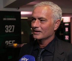 穆帅：切尔西是想要赢得欧冠的俱乐部，但集齐三项欧战冠军也很棒
